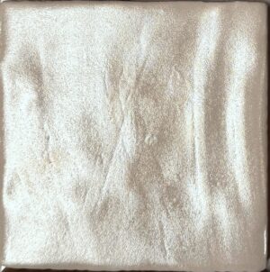 EP-IRI-IVR-1010PL - IRIS IVORY FEATURE PEARLESCENCE - 100X100MM (2)